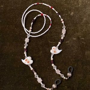 26 inch long handcrafted Valentimes eyeglass holder